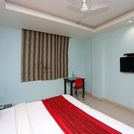 Oyo 6596 Hotel Flight Path New Delhi Ngoại thất bức ảnh