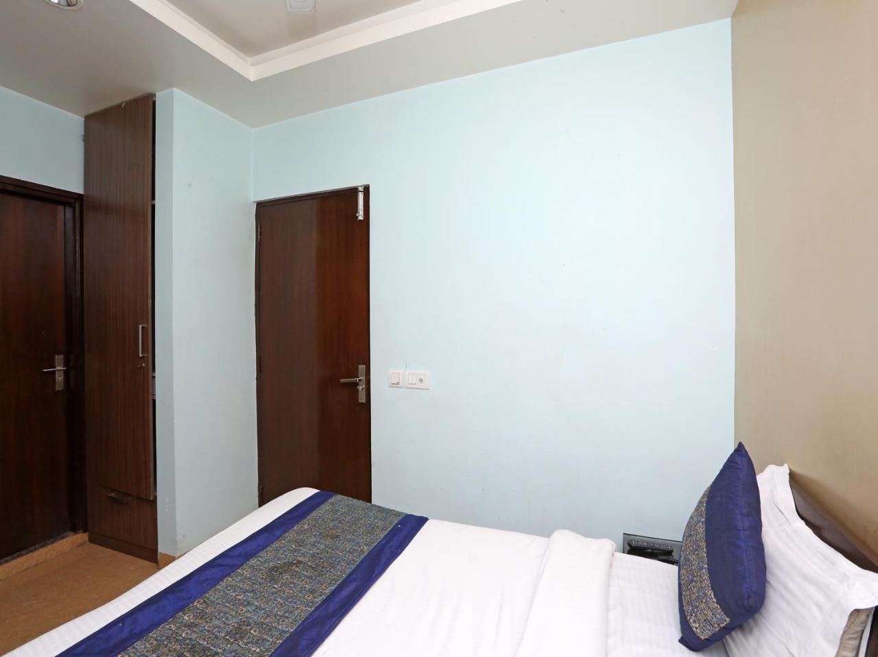 Oyo 6596 Hotel Flight Path New Delhi Ngoại thất bức ảnh